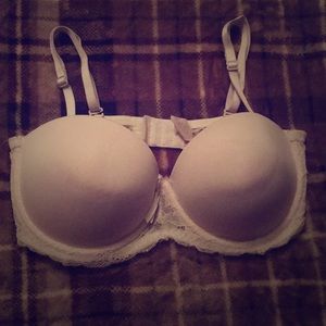 34D extra padded white Bra lace trim pink inside💗
